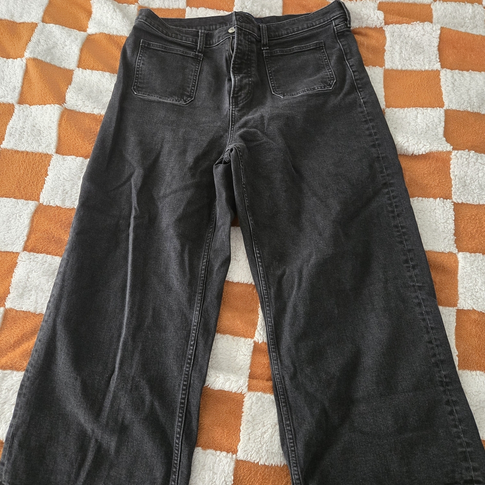 GAP High Rise Wide-Leg Crop Jeans - Black